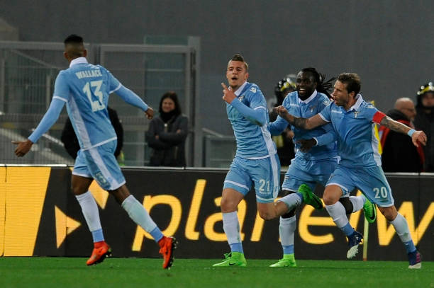 球员表现与 球员表现与