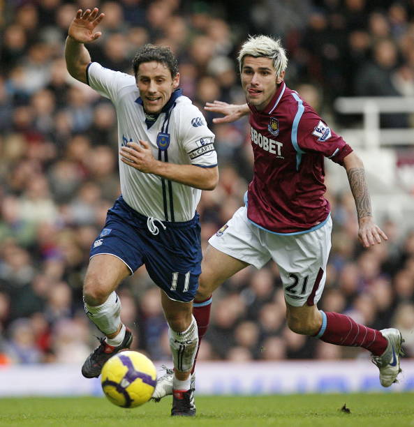 将球送入网 将球送入网