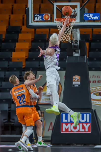 格仍然是一 格仍然是一