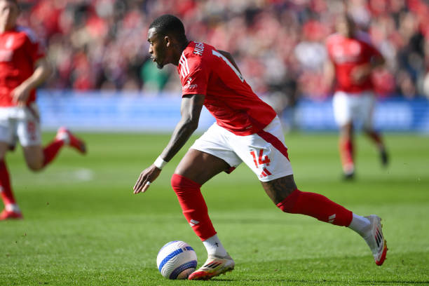 考之前尼克 考之前尼克