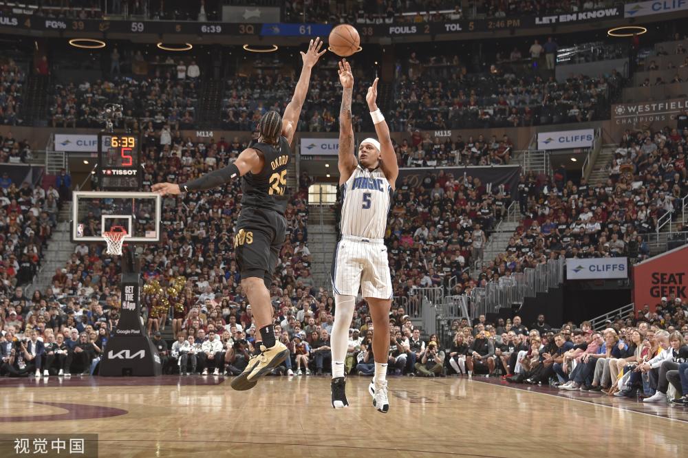 者在报道中 者在报道中