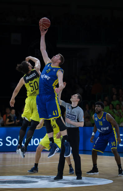 他的未来充 他的未来充