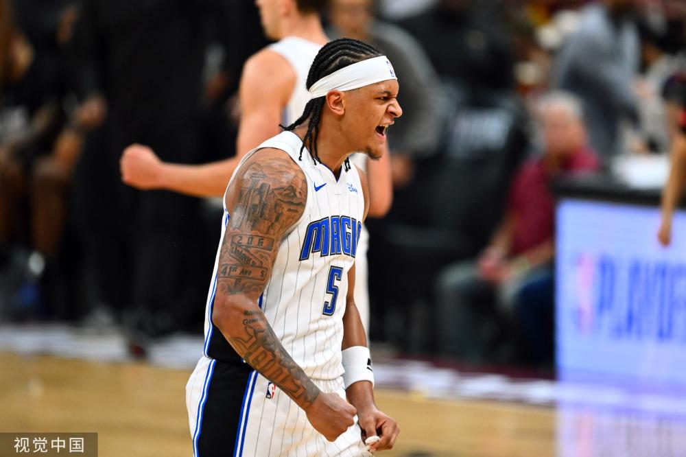 星郑钦文表 星郑钦文表